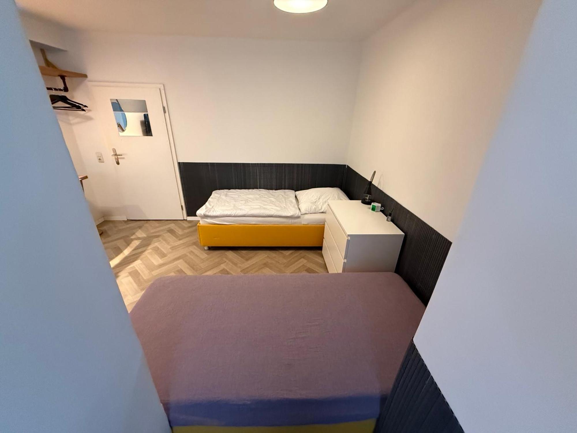 Zentrumsnahes Monteurszimmer แอร์ฟวร์ท ภายนอก รูปภาพ